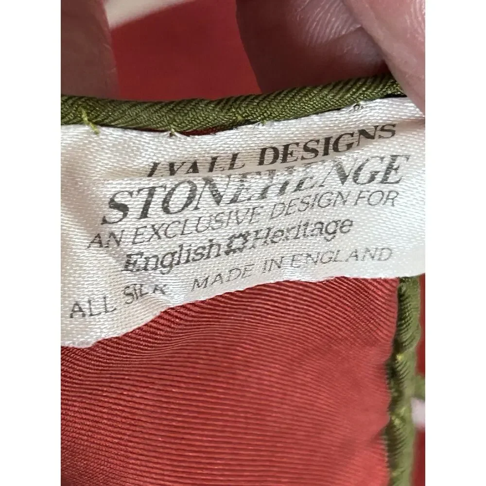 VTG Lyall Design Stonehenge Souvenir MCM Silk Scarf Heritage Made in England - Picture 5 of 5